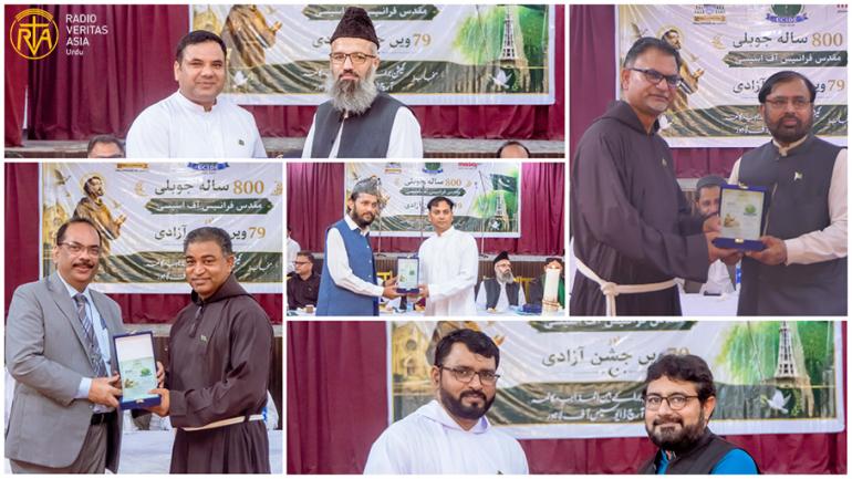 تمام مہمانانِ گرامی کو خصوصی شیلڈز پیش کی گئیں۔