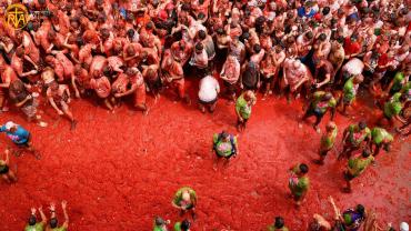 اسپین کی مشہور عجیب و غریب رسم