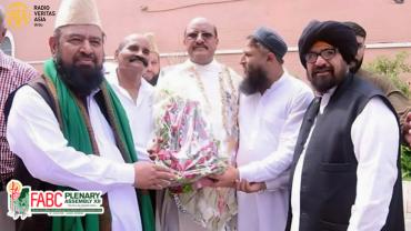  پلوں کی تعمیر کا آغاز نچلی سطح سے ہونا چاہیے۔ ریورنڈفادر جیمز چنن