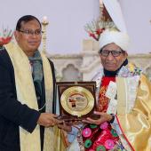 مورخہ 22 جنوری 2026 کو سینٹ جوزف کیتھڈرل، لال کُرتی میں ریورنڈ فادر جیکب جوزف ڈوگرا کی کہانت کی 50 سالہ گولڈن جوبلی نہایت عقیدت سے منائی گئی۔ اس روحانی اور تاریخی موقع پرشکرگزاری کی اقدس قربانی خدا کی نذر گزرانی گئی جس کی قیادت ریورنڈ فادر جیکب جوزف ڈوگرا نے جبکہ معاونت ریورنڈ فادر آصف جان اور ریونڈ فادرسائمن سرفراز نے فرمائی۔   اسلام آباد/راولپنڈی ڈایوسیس کے بشپ فضیلت مآب آرچ بشپ جوزف ارشد نے خصوصی طور پر شرکت کی عبادت میں مختلف پیرشز سے آئے ہوئے فادرز صاحبان، سسٹرز صاحبات، مبشرانِ انجیل، ریورنڈ فادر جیکب 